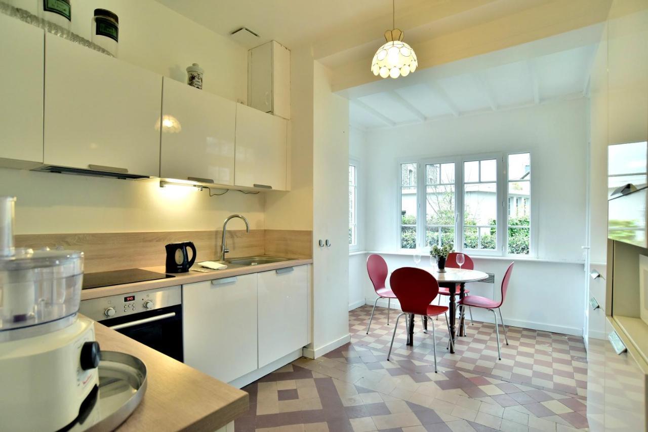 La Brise Cancalaise - Maison Typique Avec Vue Mer Cancale Eksteriør billede