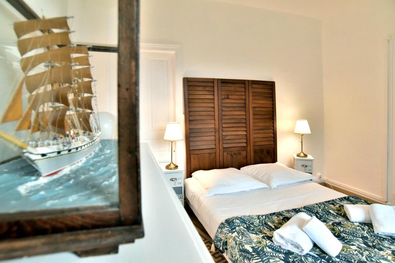 La Brise Cancalaise - Maison Typique Avec Vue Mer Cancale Eksteriør billede
